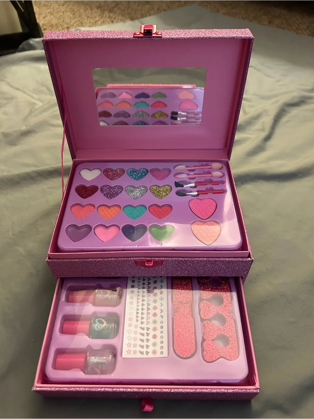 Sparkle Makeup -Nail Polish - mirror kit